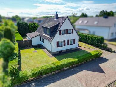 Einfamilienhaus zum Kauf 269.000 € 6 Zimmer 110 m² 1.041 m² Grundstück Fraulautern Saarlouis / Fraulautern 66740