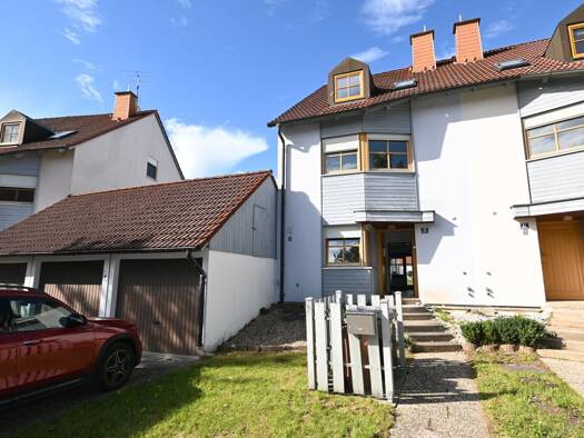 Reihenendhaus zum Kauf 265.500 € 4,5 Zimmer 133 m² 380 m² Grundstück Velburg Velburg 92355