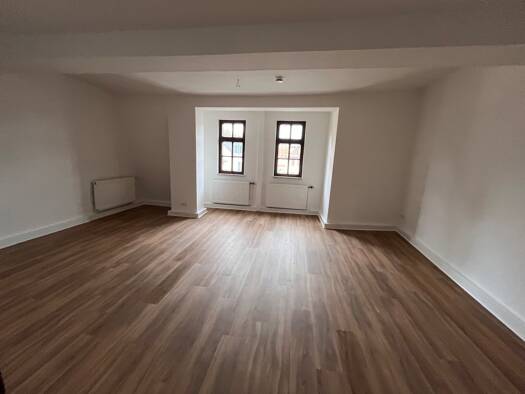 Wohnung zur Miete 504 € 2 Zimmer 72 m² 3. Geschoss Markt 17 Apolda 99510