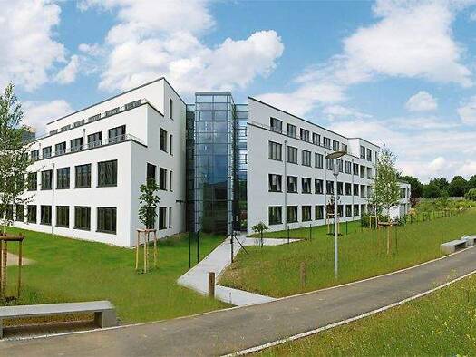 Penthouse zur Miete 2.030 € 4 Zimmer 161 m² 3. Geschoss frei ab 01.05.2026 Menuhinstr. 8 Gronau Bonn 53113