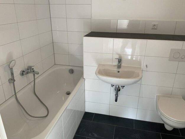 Wohnung zur Miete 453 € 2 Zimmer 61,1 m² 4. Geschoss frei ab 29.01.2026 Zur Sonnenhöhe 112 Löbbeckenkopf Iserlohn 58636