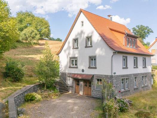 Einfamilienhaus zum Kauf 348.000 € 7 Zimmer 155 m² 1.564 m² Grundstück Wald-Erlenbach Heppenheim 64646