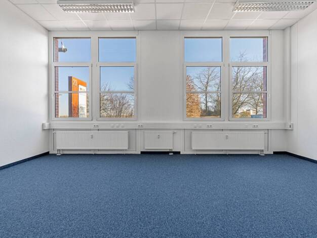 Bürofläche zur Miete 193,7 m² Bürofläche Hans-Riedl-Str. 19 Feldkirchen 85622