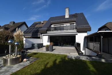 Haus zum Kauf 635.000 € 6 Zimmer 270 m² 444 m² Grundstück St. Amand-Str. 43 Altenzentrum St. Stephan 2 Andernach 56626