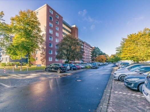 Wohnung zur Miete 563 € 3 Zimmer 73,1 m² 5. Geschoss frei ab 27.02.2026 Elsterstraße 2 Weststadt Braunschweig 38120