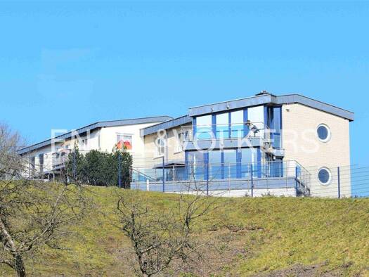 Einfamilienhaus zum Kauf 1.045.000 € 20 Zimmer 147 m² 8.578 m² Grundstück Kobeshofen Hückeswagen 42499