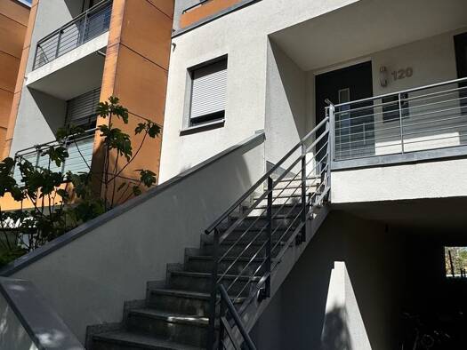 Wohnung zur Miete 1.500 € 3 Zimmer 110 m² Geschoss 1/2 frei ab sofort Altenhöferallee 120 Kalbach-Riedberg Frankfurt am Main 60438