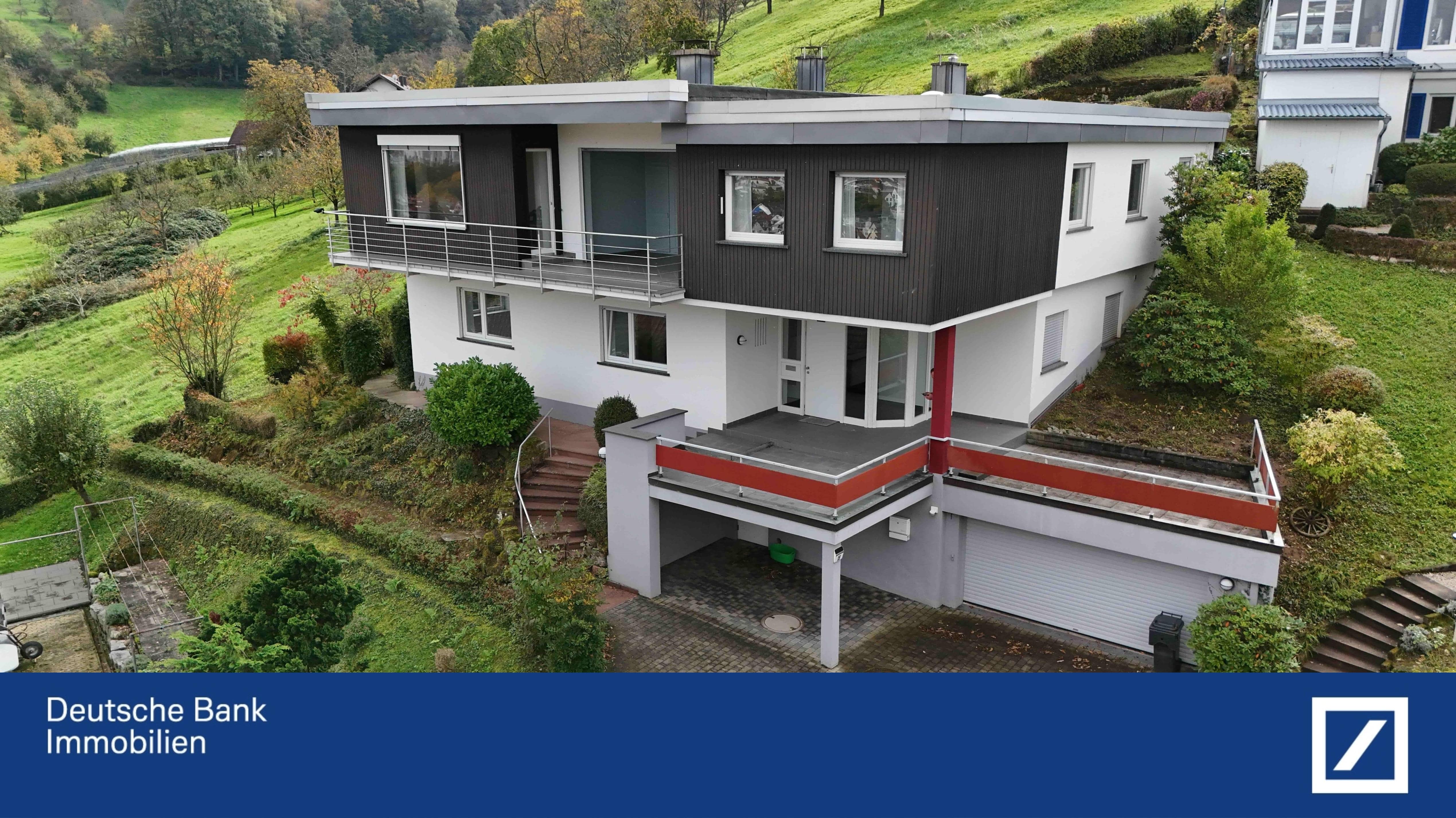 Einfamilienhaus zum Kauf 700.000 € 6 Zimmer 265,7 m²<br/>Wohnfläche 709 m²<br/>Grundstück ab sofort<br/>Verfügbarkeit Oberkirch Oberkirch 77704