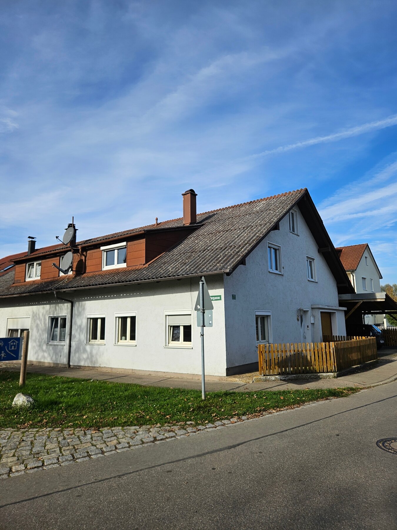 Doppelhaushälfte zum Kauf 148.000 € 4 Zimmer 100 m²<br/>Wohnfläche 180 m²<br/>Grundstück ab sofort<br/>Verfügbarkeit Illerbeuren Kronburg 87758