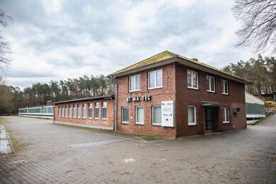 Lagerhalle zum Kauf 580.000 € 3.665,5 m² Lagerfläche Riskau Dannenberg (Elbe) 29451