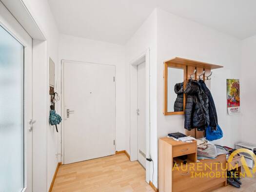 Wohnung zum Kauf 269.000 € 2 Zimmer 67 m² 2. Geschoss Kasernenviertel Regensburg 93053
