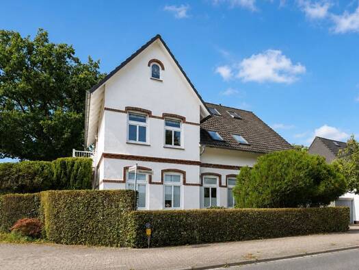 Maisonette zum Kauf 245.000 € 3,5 Zimmer 50 m² 1. Geschoss Pinneberg 25421