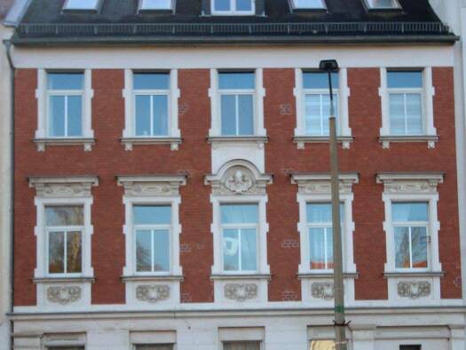 Wohnung zum Kauf 25.000 € 3 Zimmer 80,5 m² 3. Geschoss frei ab sofort Martin-Luther-Straße 51 Haselbrunn Plauen 08523