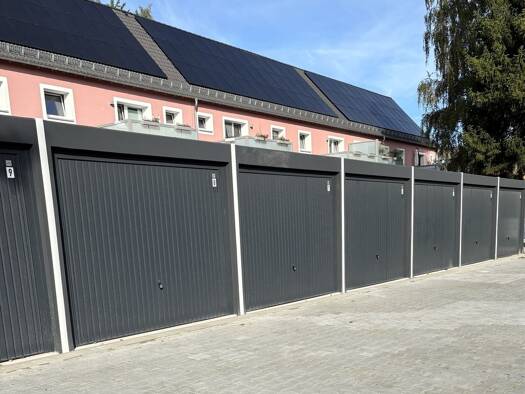 Garage zur Miete 85 € Geibelstraße 32 Heißen-Fulerum Mülheim an der Ruhr 45472