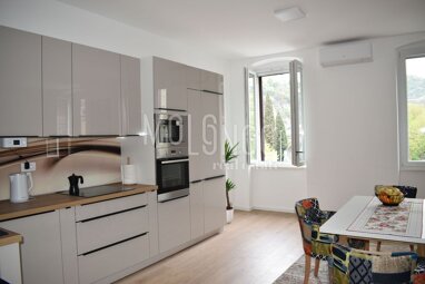 Wohnung zum Kauf 280.000 € 3 Zimmer 74 m² 2. Geschoss Center