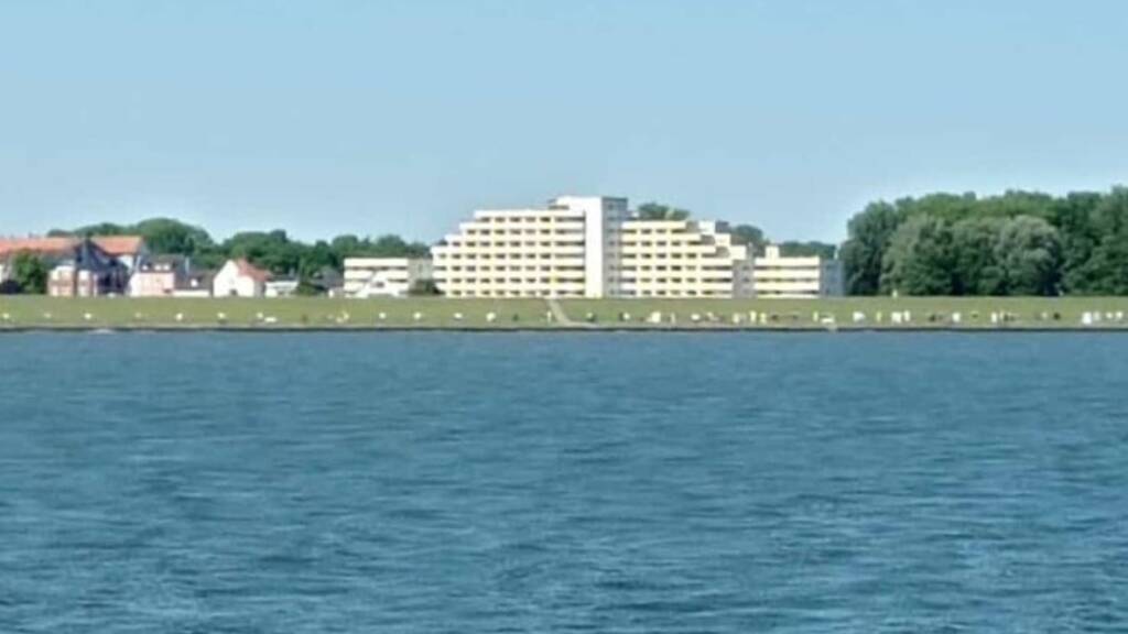 Studio zum Kauf 220.000 € 2 Zimmer 49,9 m² 2. Geschoss Emmastraße 36-44 Döse Cuxhaven 27472