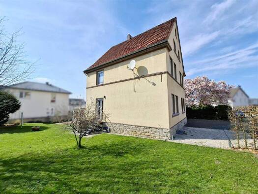 Einfamilienhaus zum Kauf 258.500 € 8 Zimmer 248,7 m² 627 m² Grundstück frei ab 01.01.2026 Helpup Oerlinghausen 33813