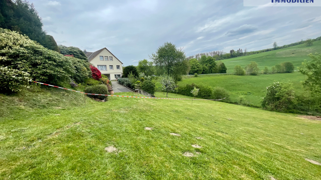 Grundstück zum Kauf 100.000 € 1.800 m² Grundstück Neuenrade 58809