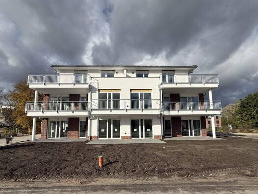 Wohnung zur Miete - Erstbezug 1.100 € 3 Zimmer 82,9 m² frei ab 15.12.2025 Innenstadt Oldenburg 26135