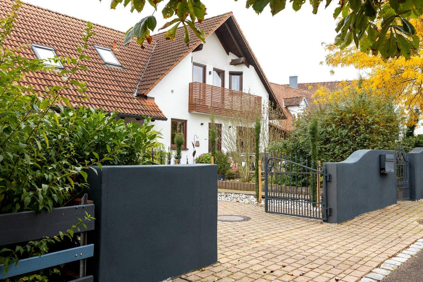 Immobilie in Ellingen - Familientraum & Gartenparadies: Gepflegtes EFH in ruhiger Umgebung - Bild 1