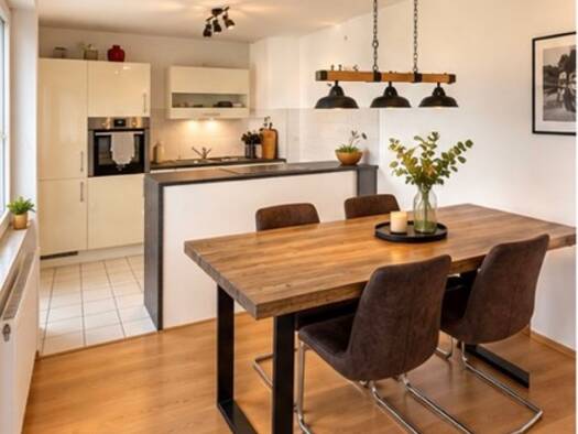 Wohnung zum Kauf provisionsfrei 195.000 € 2 Zimmer 67 m² Geschoss 1/2 Wiesloch Wiesloch 69168
