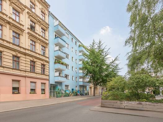Mehrfamilienhaus zum Kauf als Kapitalanlage geeignet 2.999.990 € 36 Zimmer 956 m² 944 m² Grundstück Kreuzberg Berlin 10969