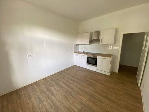 Wohnung zur Miete 220 € 1 Zimmer 42,8 m² EG Weißwasser/O.L. 02943