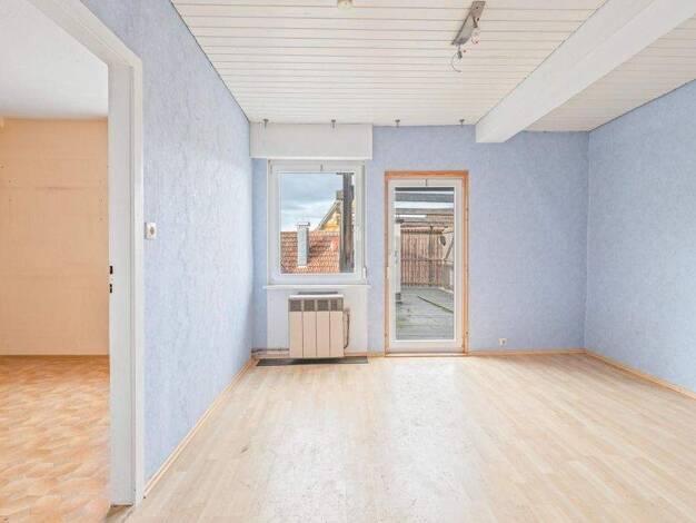 Haus zum Kauf 9 Zimmer 212 m² 217 m² Grundstück Leonberg 71229