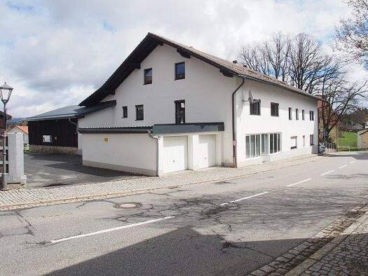 Mehrfamilienhaus zum Kauf 689.000 € 15 Zimmer 525 m² 1.690 m² Grundstück Klingenbrunn Spiegelau 94518