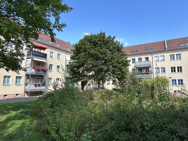 Wohnung zum Kauf 47.000 € 2 Zimmer 47,5 m² 1. Geschoss Crimmitschauer Straße 31 Innenstadt Zwickau 08058