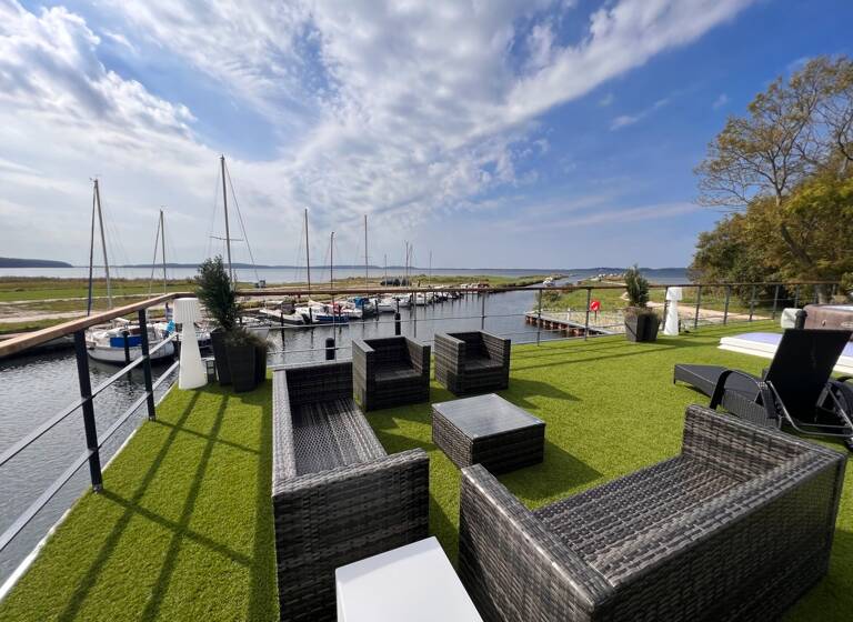 Einfamilienhaus zum Kauf 890.000 € 5 Zimmer 100 m²<br/>Wohnfläche Hohe Düne Rostock 18119