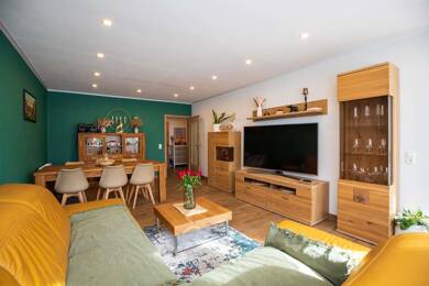 Einfamilienhaus zum Kauf 399.000 € 6 Zimmer 136,3 m² 158 m² Grundstück Bad Windsheim Bad Windsheim 91438