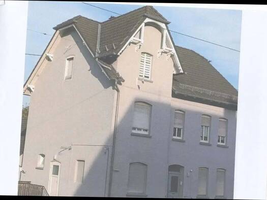 Mehrfamilienhaus zum Kauf provisionsfrei 320.000 € 10 Zimmer 220 m² 500 m² Grundstück frei ab sofort Siegener Straße 56 Niederdielfen Wilnsdorf 57234