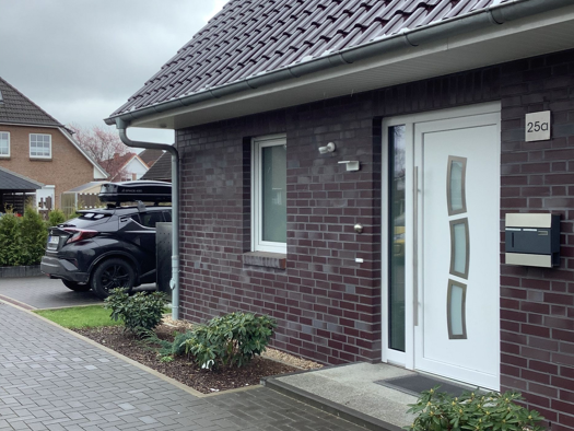 Reihenmittelhaus zur Miete 1.830 € 5 Zimmer 157,2 m² 800 m² Grundstück frei ab 01.05.2026 Schmalfelder Straße 25a Kaltenkirchen 24568