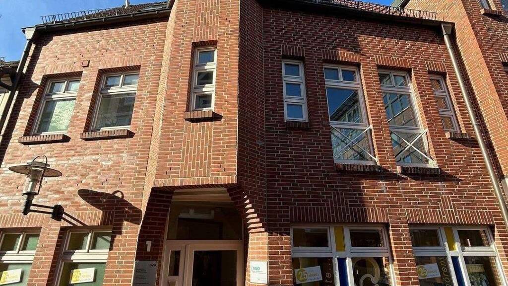 Wohnung zur Miete 595 € 3 Zimmer 77,5 m² 2. Geschoss frei ab sofort Stade 21682