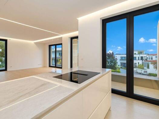 Wohnung zur Miete - Erstbezug 2.250 € 3,5 Zimmer 107 m² 1. Geschoss frei ab 01.05.2026 Mitte Ulm 89075