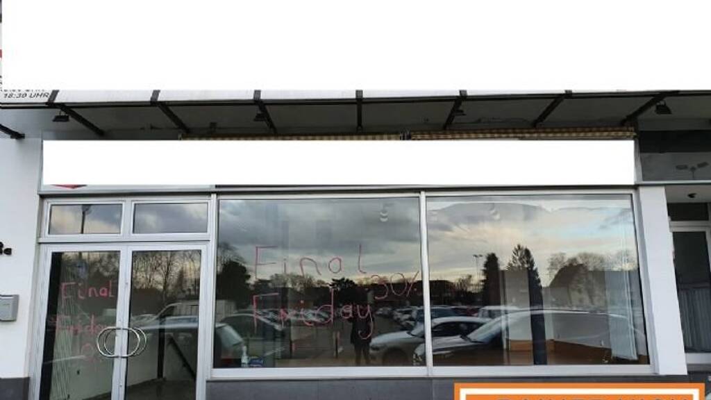 Laden zur Miete 3.000 € 3 Zimmer 714 m² Verkaufsfläche Moers-Mitte Moers 47441