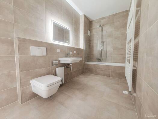 Wohnung zur Miete 899 € 2 Zimmer 64 m² 1. Geschoss Engelsdorfer Straße 365 Engelsdorf Ost 04319