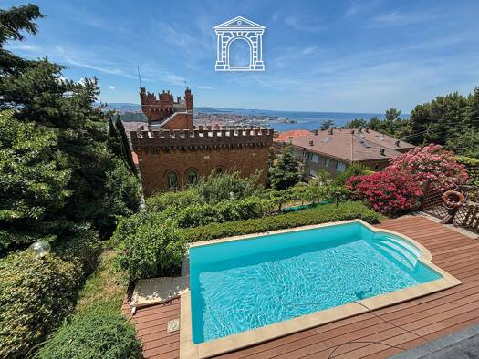 Terrassenwohnung zum Kauf 3 Zimmer 177 m² via Romagna 176 Triest 34134