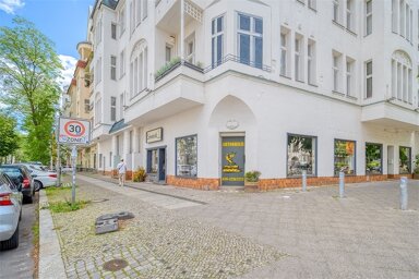 Laden zum Kauf 5.802 € 118,8 m² Verkaufsfläche Suarezstr. 50,51 Charlottenburg Berlin 14057