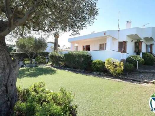 Chalet zum Kauf 840.000 € 3 Zimmer 86 m² Carrer Musclera 14, 14 el Port de la Selva 17489