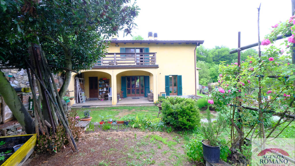 Bauernhaus zum Kauf 415.000 € 10 Zimmer 400 m² 63.000 m² Grundstück frei ab sofort via Montenotte Altare 17041