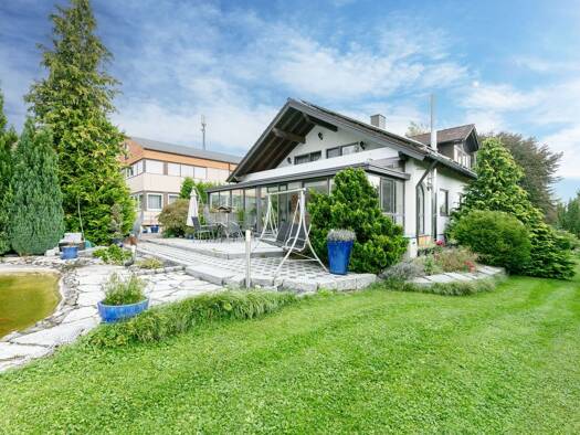 Einfamilienhaus zum Kauf 698.000 € 9 Zimmer 341 m² 993 m² Grundstück Einsingen Ulm - Einsingen 89079