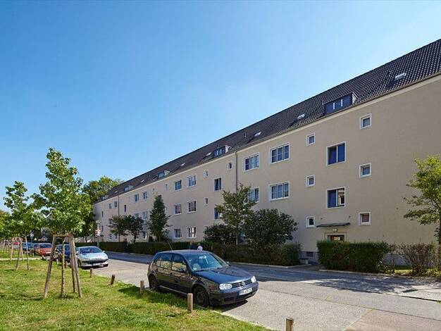 Wohnung zur Miete 420 € 2 Zimmer 47,5 m² 1. Geschoss frei ab 16.08.2026 Mötzlicher Str. 61 Gottfried-Keller-Siedlung Halle (Saale) 06118