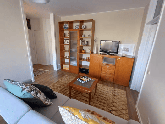 Wohnung zur Miete 693 € 2,5 Zimmer 53 m² Geschoss 2/3 frei ab 25.08.2026 Rottenburg Rottenburg am Neckar 72108