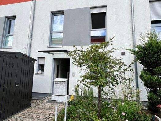 Haus zur Miete Wohnen auf Zeit 1.905 € 6 Zimmer 160 m² frei ab sofort Baiersdorf 91083