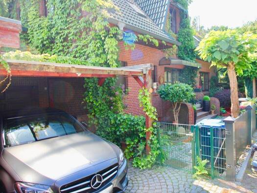 Einfamilienhaus zum Kauf provisionsfrei 899.000 € 5 Zimmer 177 m² 450 m² Grundstück Eidelstedt Eimsbüttel 22523