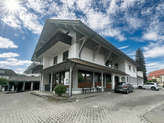 Haus zum Kauf 1.590.000 € 20 Zimmer 483,7 m² 1.055 m² Grundstück Amtzell 88279