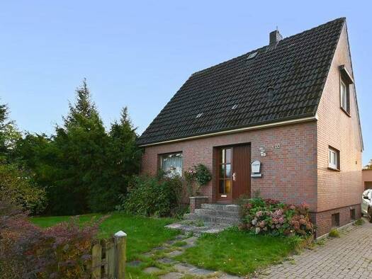 Einfamilienhaus zum Kauf 295.000 € 3 Zimmer 75 m² 728 m² Grundstück Tornesch 25436