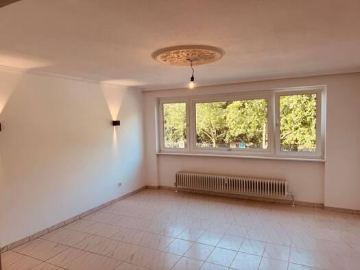 Wohnung zur Miete 1.350 € 2 Zimmer 70 m² Geschoss 1/4 frei ab sofort Deutz Köln 50679